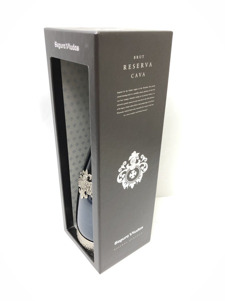 シャンパン SeguraViudas