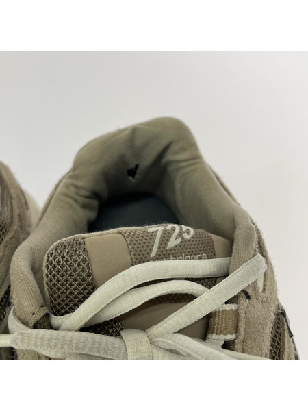 NEW BALANCE スニーカー 725 BRN