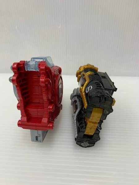 仮面ライダービルド DXフルフルラビットタンクボトル＆ハザードトリガーセット