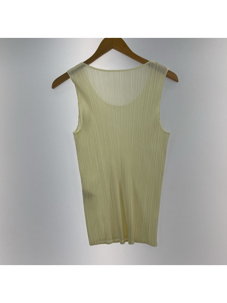 PLEATS PLEASE　トップス