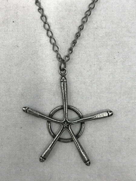 その他グッズ ジャンプその他 BLEACH 滅却十字(クインシー・クロス) ペンダント