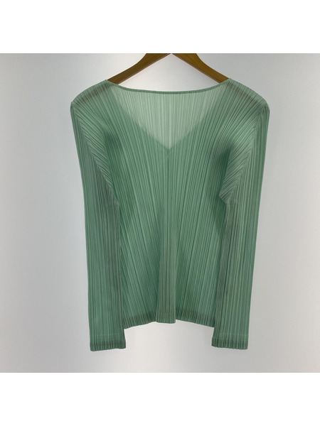 PLEATS PLEASE　トップス