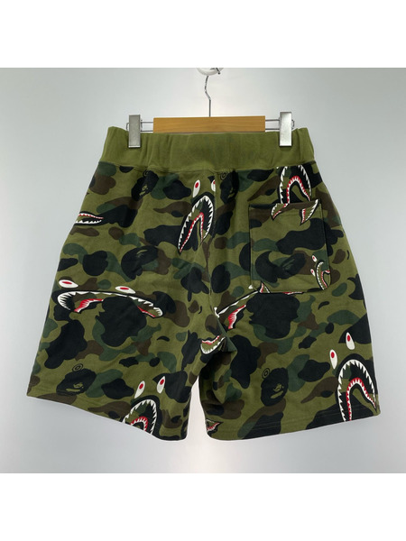 A BATHING APE SHARK 1ST CAMO WIDE SWEAT SHORTS (S)