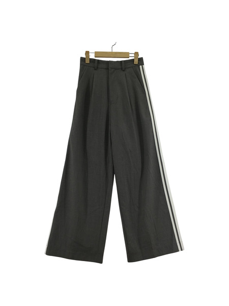 新品・未使用 【FRAY I.D】パンツ センターラインパンツ　S 新品未使用】FRAY I.D センタースリットフレアパンツ フレイ