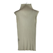 ISSEY MIYAKEトップス