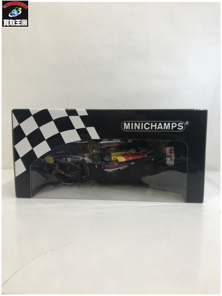 1/18スケールカー RED BULL RACING RENAULT RB7 JP GP 2011