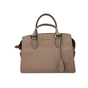 ハンドバッグ PRADA サフィアーノ BEG