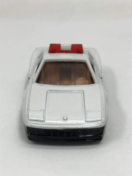 トミカ　フェラーリTESTAROSSA　警視庁