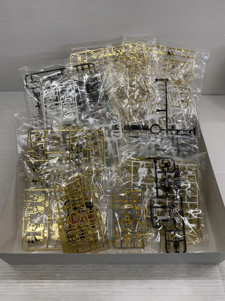 その他グッズ ガンダム 1/100 MG MBF-P01 ガンダムアストレイ ゴールドフレーム