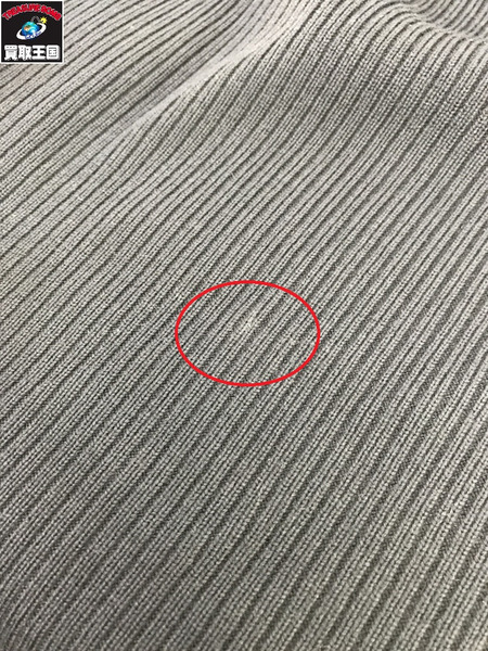 LV タートルネックニット　黒 (L)