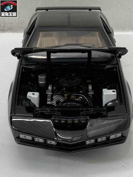 1/18スケールカー スカイネット ナイトライダー ナイト2000 K.I.T.T