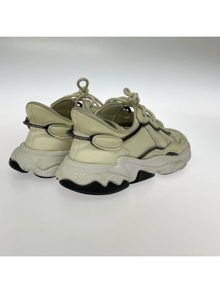 シューズ adidas EE7018