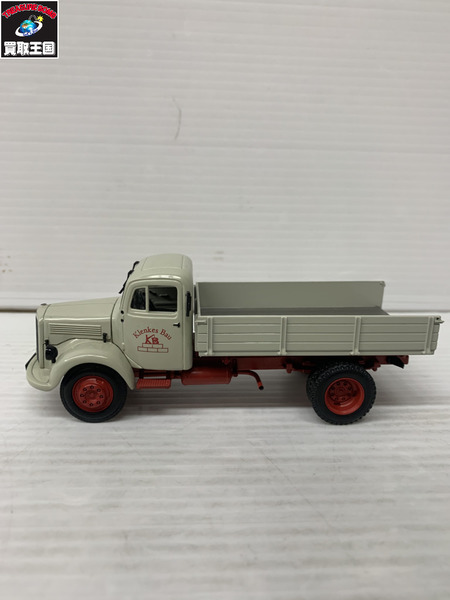 MINICHAMPS トラック グレー