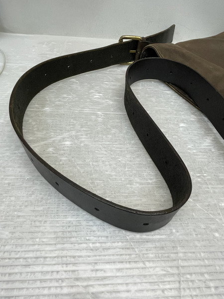 BOTTEGA VENETA イントレチャート レザーショルダーバッグ ブラウン