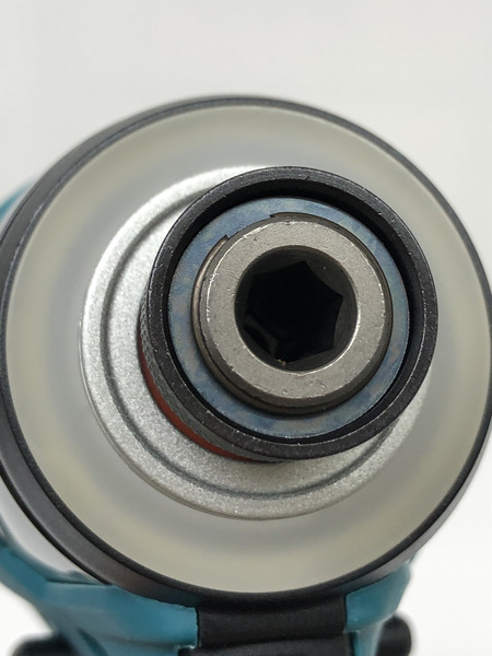 マキタ makita インパクトドライバ　TD173D　※未使用品/本体のみ/バッテリー無し