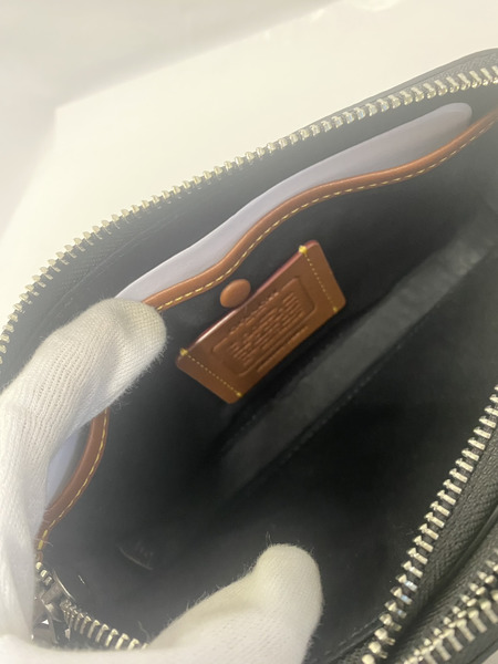 COACH　クロスボディ19　シグネチャー　キャンバス