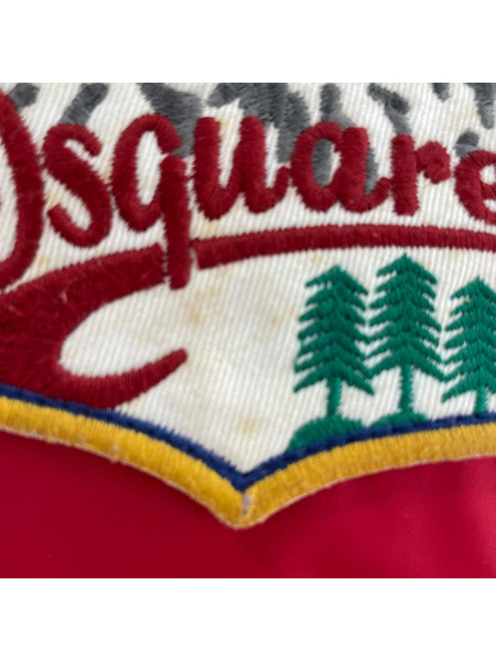 DSQUARED2 ダウンジャケット 赤
