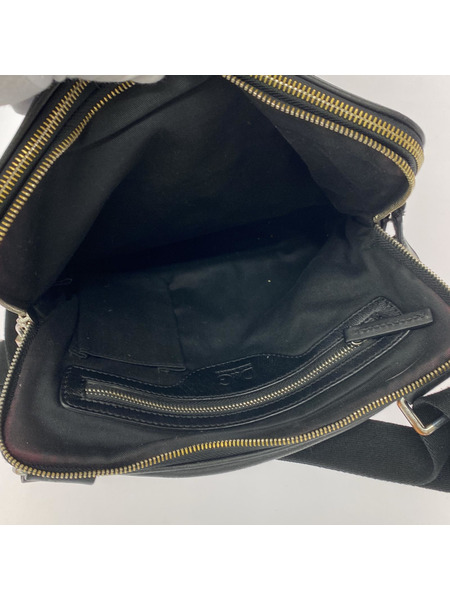DOLCE&GABBANA ショルダーバッグ レザーショルダーバッグ