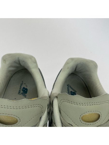 NEW BALANCE スニーカー M2002