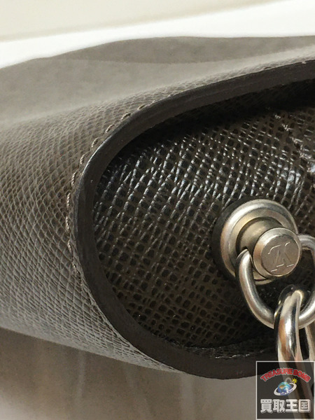 Louis Vuitton　バイカル セカンドバッグ タイガ  M30188