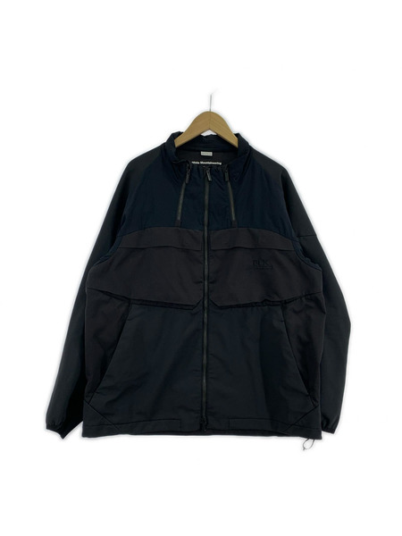 WHITE MOUNTAINEERING GORE-TEX INFINIUM STAND COLLAR JACKET