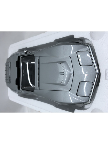 AUTOart　1/18　CHEVROLET CORVETTE 1969