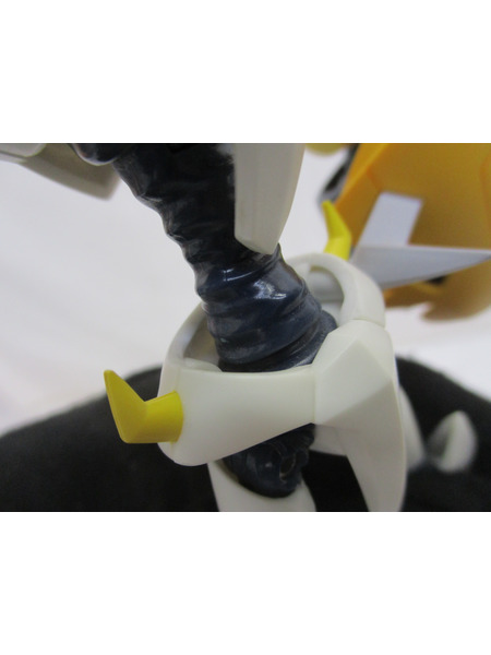 S.H.Figuarts オメガモン ※パーツ欠品あり