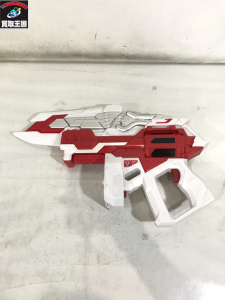 メーカー 仮面ライダー変身アイテム DXギーツバスターQB9