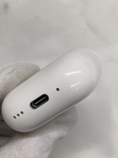 AirPods 4