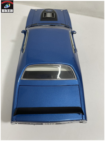 1/18スケールカー 1/18 1971 DODGE CHARGER SUPER BEE