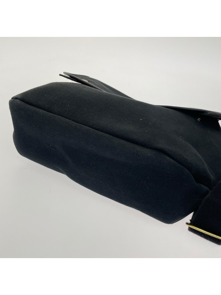 BRADY ショルダーバッグ AVON ベージュ