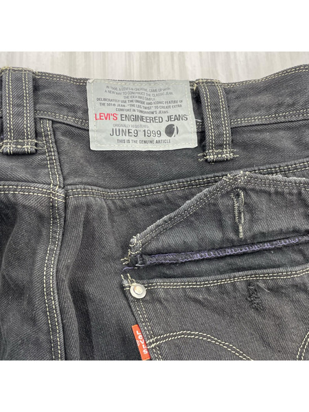 Levi's デニム・ジーンズ 00s ENGINEERED JEANS 裾ジップ&ダメージ加工 立体裁断