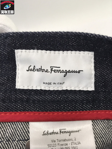 S.Ferragamo フレアデニム 紺 40