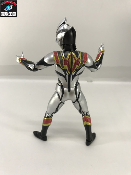  ウルトラマン イーヴィルトリガー S.H.Figuarts