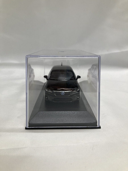 8：MINICHAMPS  Lexus CT200ｈ[値下]