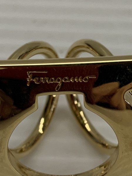 Ferragamo ｽｶｰﾌﾘﾝｸﾞ[値下]