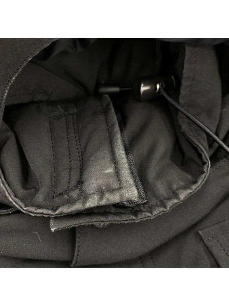 CANADA GOOSE ダウンジャケット 4078JM KAMLOOPS 黒 M