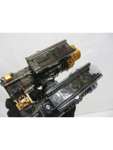 メーカー 仮面ライダー変身アイテム 仮面ライダービルド DXフルフルラビットタンクボトル &DXハザードトリガー