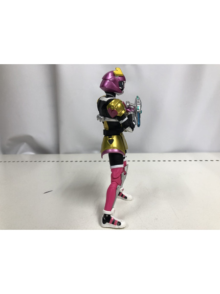 メーカー 仮面ライダーフィギュア S.H.Figuarts 仮面ライダーポッピー