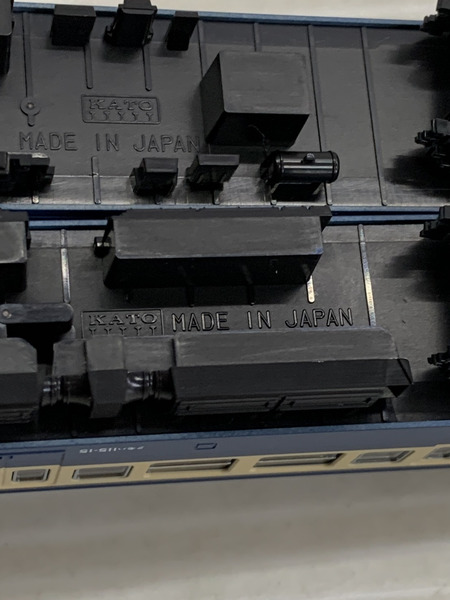 鉄道模型車両 KATO 115系800番台 横須賀色 4両基本セット