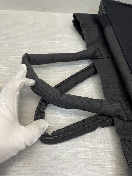 tricot COMME des GARCONS バックル デザイントートバッグ 黒系