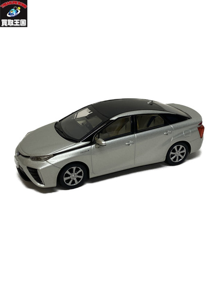 カラーサンプル 1/30 TOYOTA ミライ