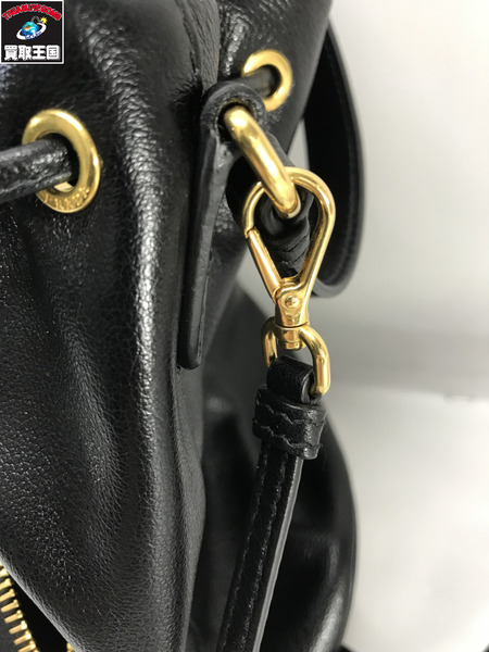 PRADA ショルダーバッグ 2WAY 型押しロゴ レザー 巾着 黒  1BH038