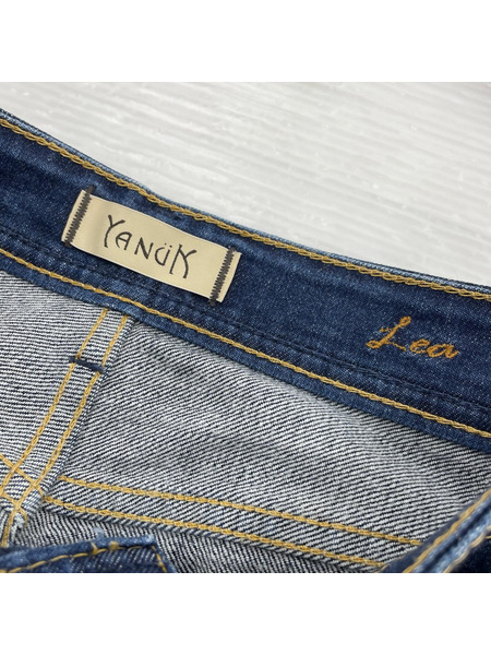 YANUK デニム・ジーンズ