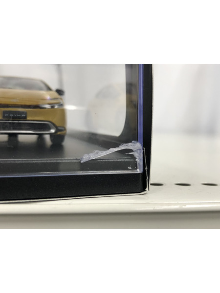 トヨタ自動車株主総会　新型プリウス　非売品ミニカー