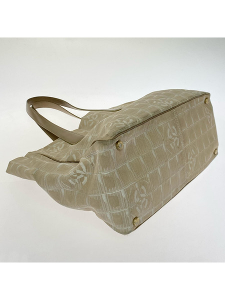 トートバッグ CHANEL ニュートラベルライン