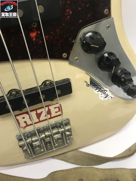 Fender Mexico JAZZ BASS Deluxe Series