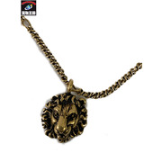 GUCCI ライオンヘッドネックレス メタル