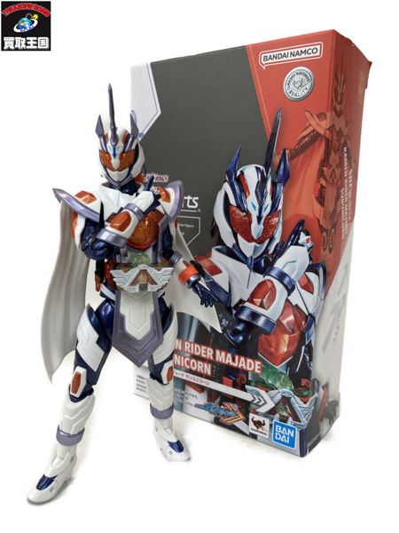 フィギュアーツ 仮面ライダーマジェード サンユニコーン