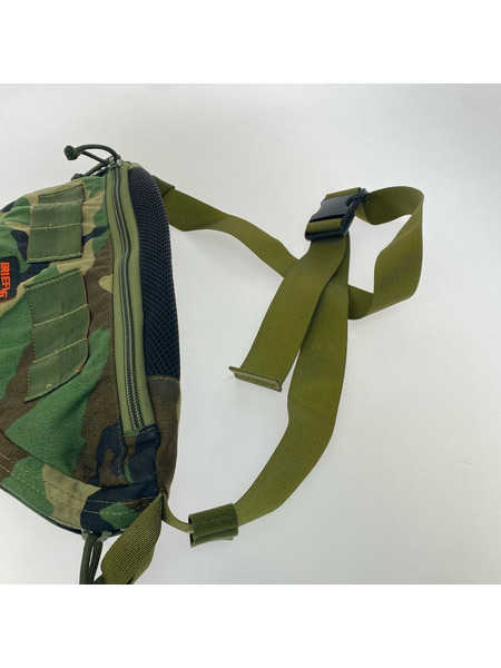 BRIEFING ボディバッグ カモ柄 USA製 ボディバッグ